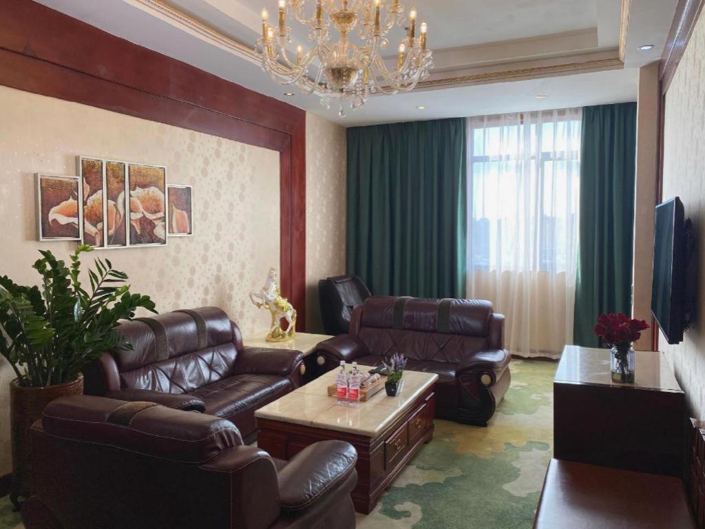 Shenzhen Kai Long International Hotel Exterior foto