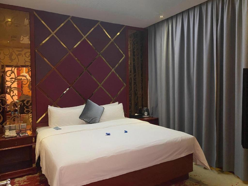 Shenzhen Kai Long International Hotel Exterior foto
